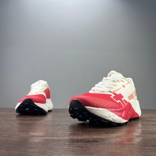 厚底宽楦缓震马拉松跑鞋 柜货 城市跑步鞋 情侣四季 子男百搭 外贸