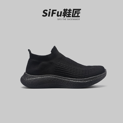 夏季透气薄款飞织运动鞋轻便软底