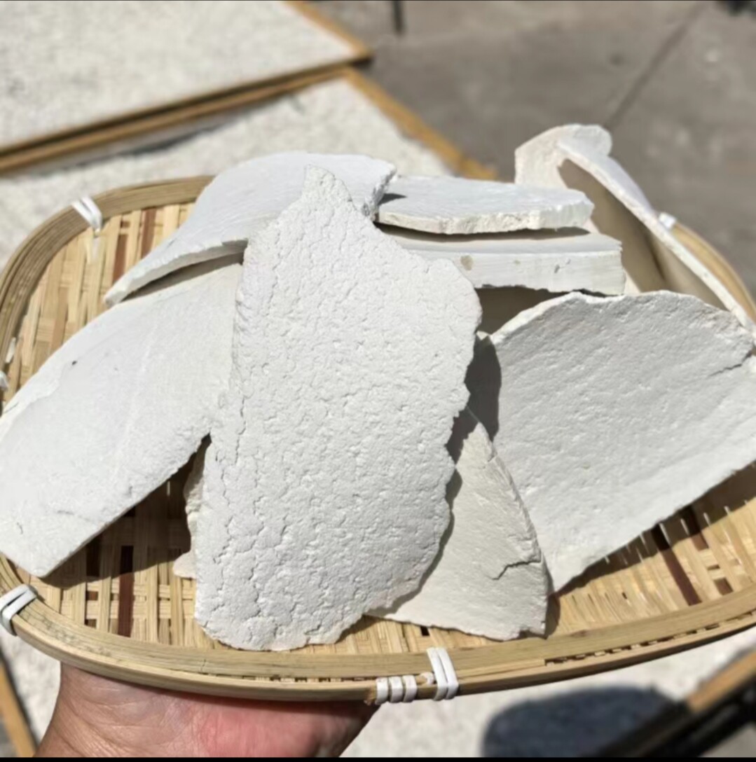 Poria cocos slices: Yunnan raw sliced Chinese medicinal material, hand-sliced Poria cocos, raw cut, sun-dried, sulfur-free cloud poria cocos thumbnail 4