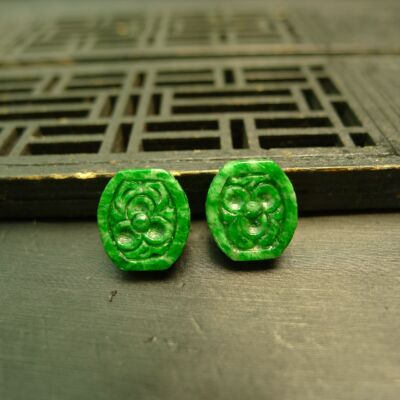 辣绿天然A货翡翠雕花扁鼓珠