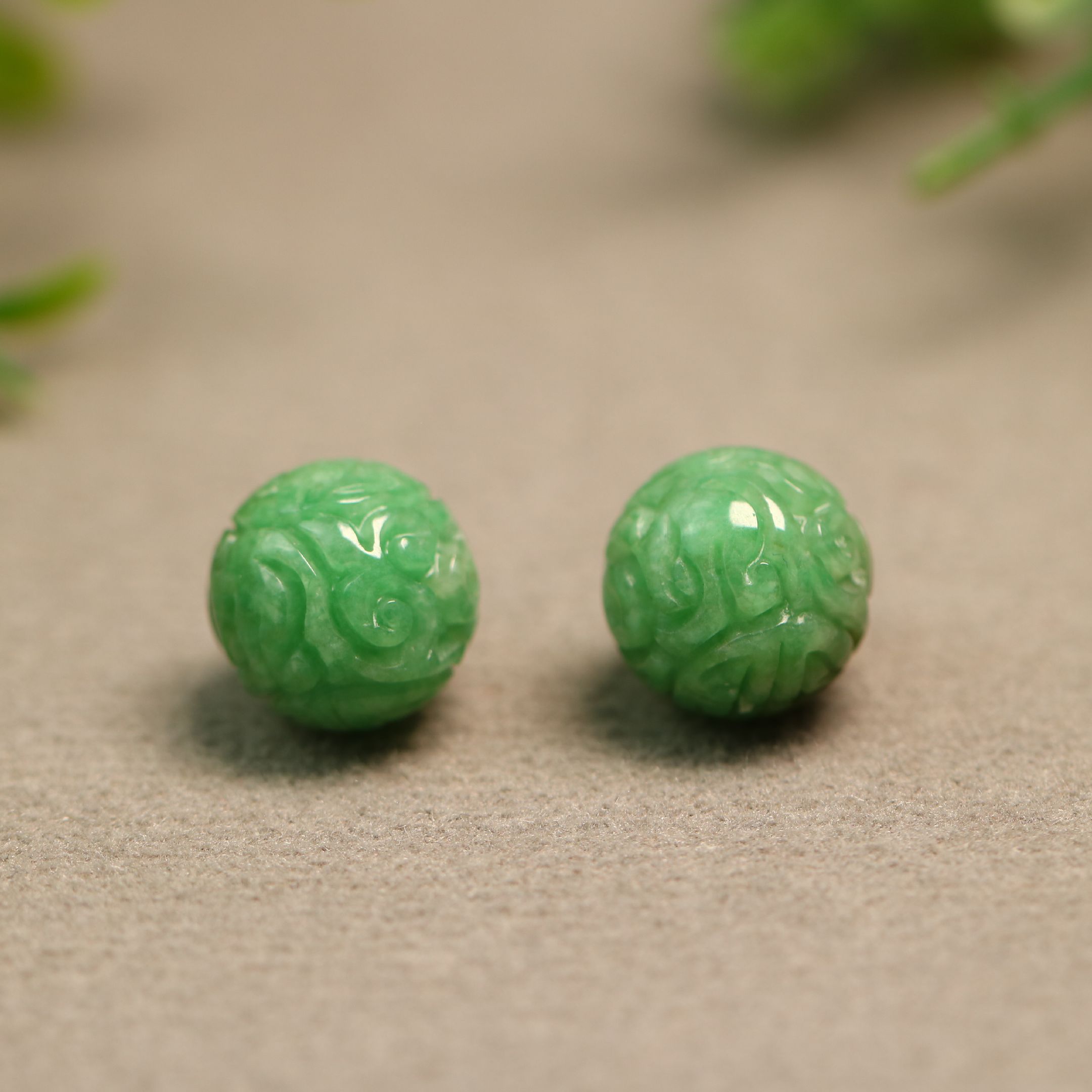 老翡翠团寿龙纹雕花珠子