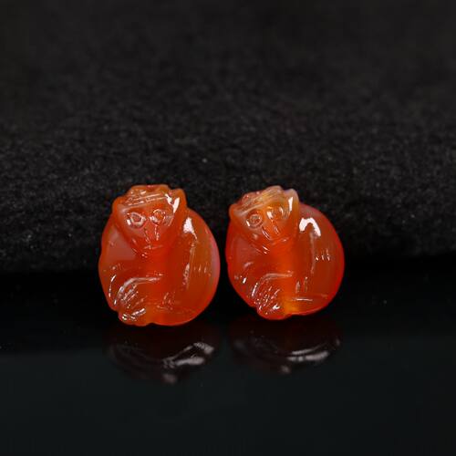 红色天然老玛瑙十二生肖猴子灵猴