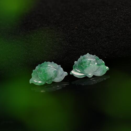 冰种飘绿花缅甸天然翡翠莲小花