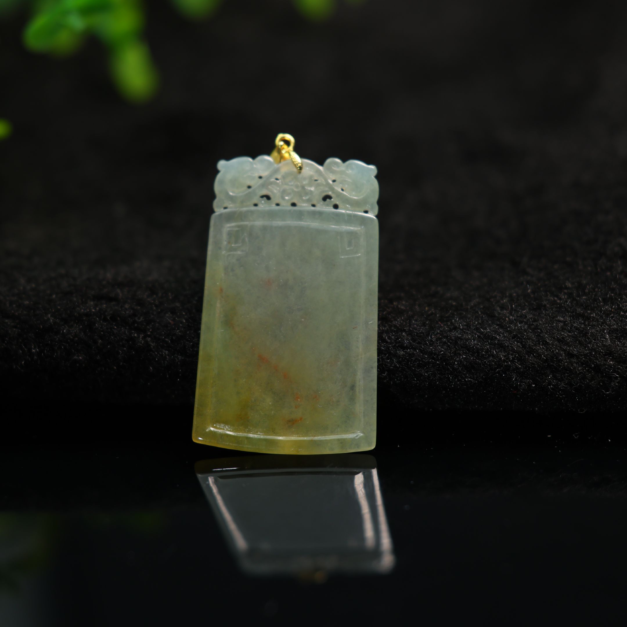 天然A货翡翠无事方形牌子吊坠
