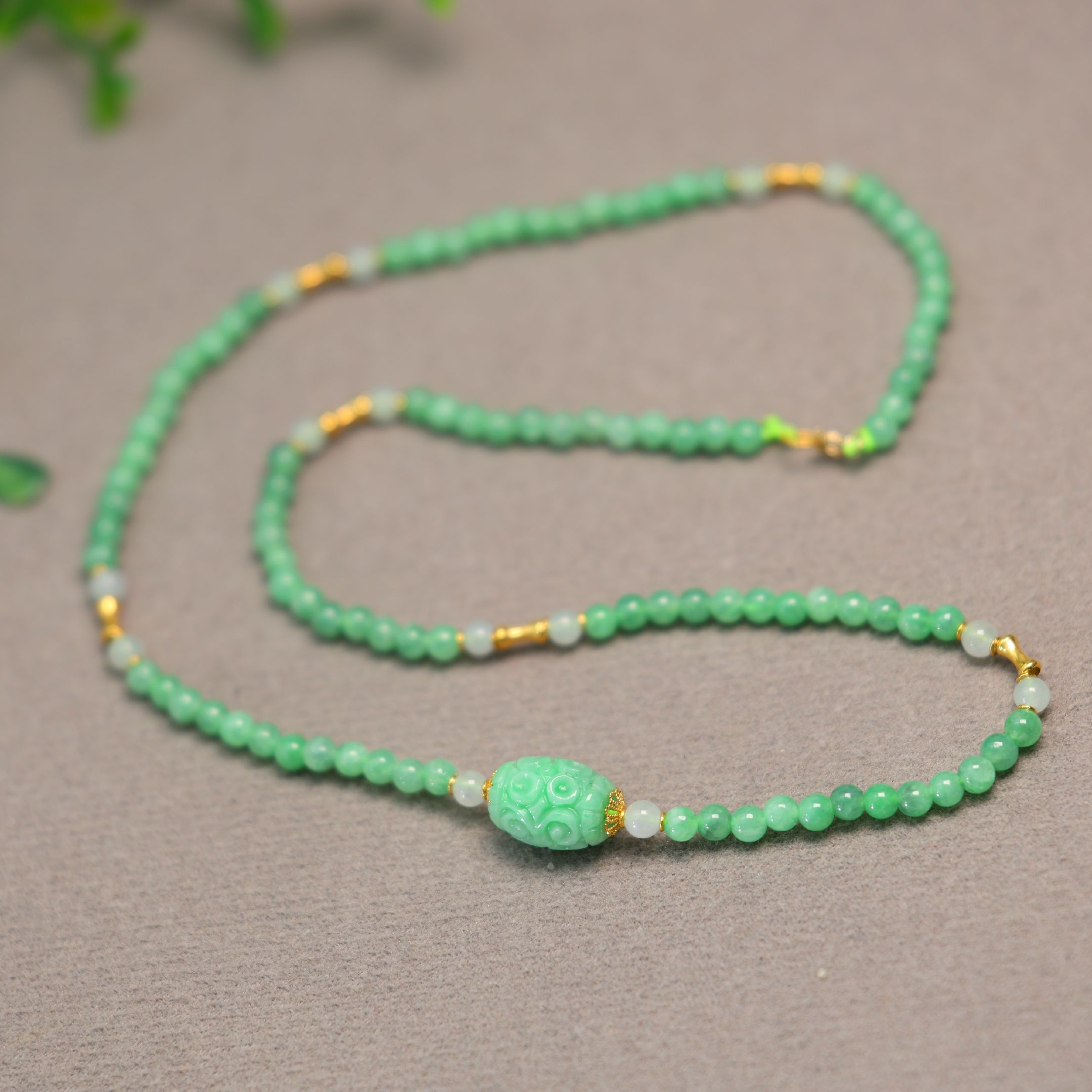 天然A货翡翠转运珠小米珠项链