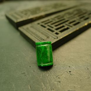 DIY手链珠串配件 G676满色辣绿缅甸天然A货翡翠桶珠