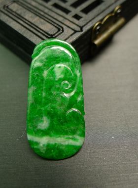 #3174满色辣绿天然A货翡翠如意花片  镶嵌吊坠美