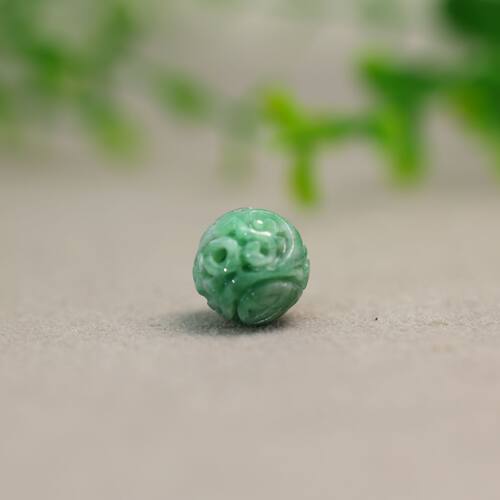 天然A货翡翠团寿龙纹雕花珠子