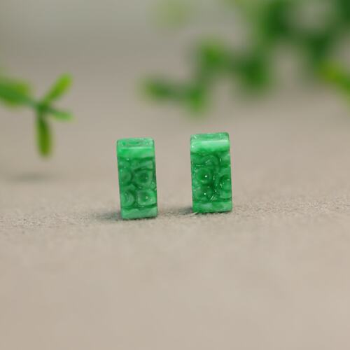 天然A货翡翠长方柱条形雕花桶珠