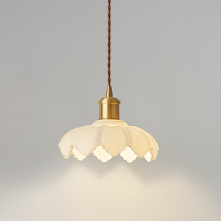 萨洛尼黄铜北欧奶油风小吊灯怀旧民宿书房卧室床头创意花苞玻璃灯