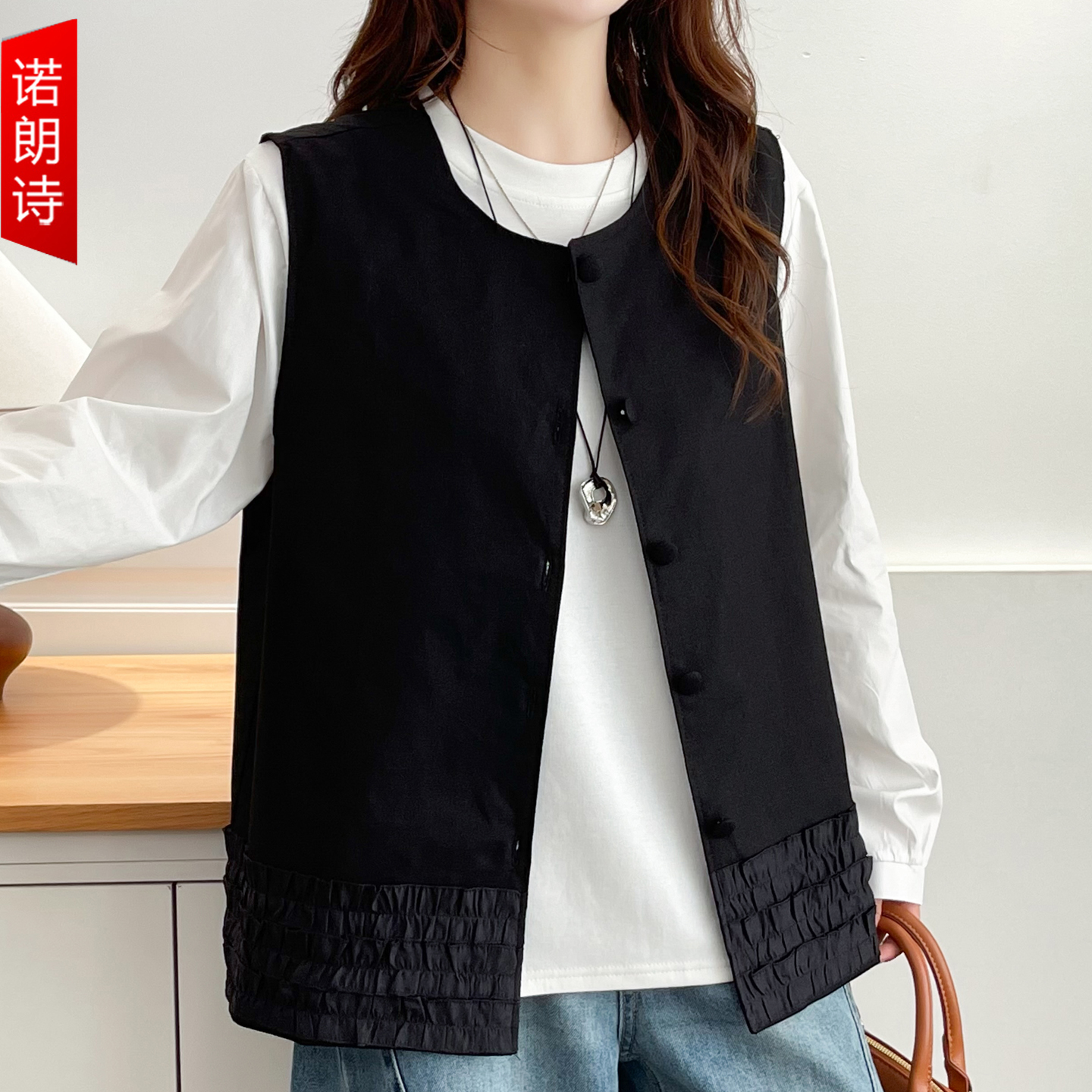 大码女装别致设计时尚坎肩马甲秋