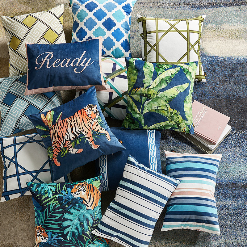 北欧ins风汽车办公室床头抱枕