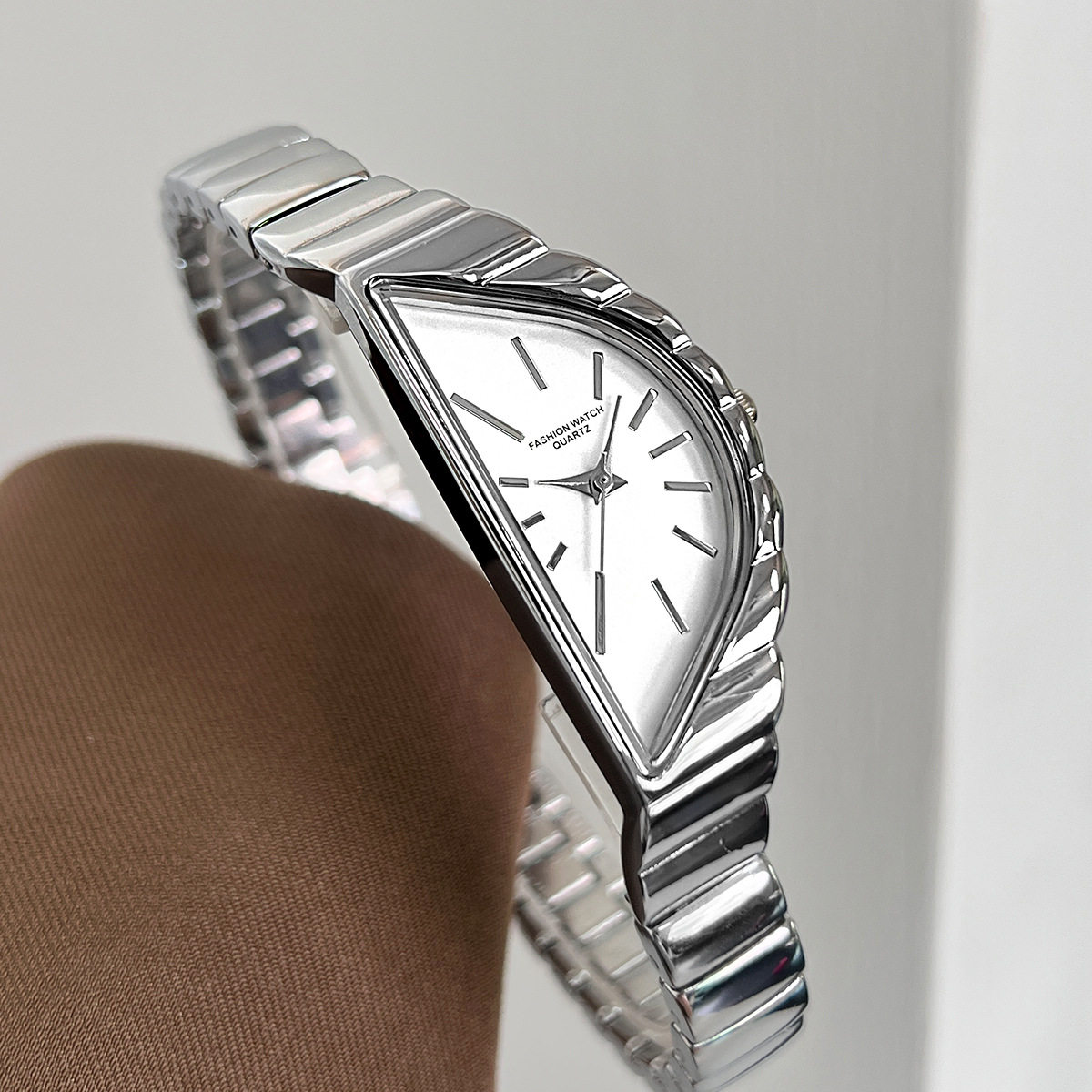 古古GUGU小美人气质轻奢石英表镶钻小表盘时尚生日礼物送朋友