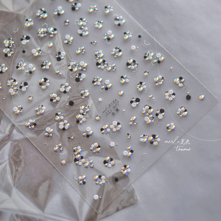 高级感亮片拼花美甲贴纸2025新款 3d立体ins小花卉指甲贴纸装饰品