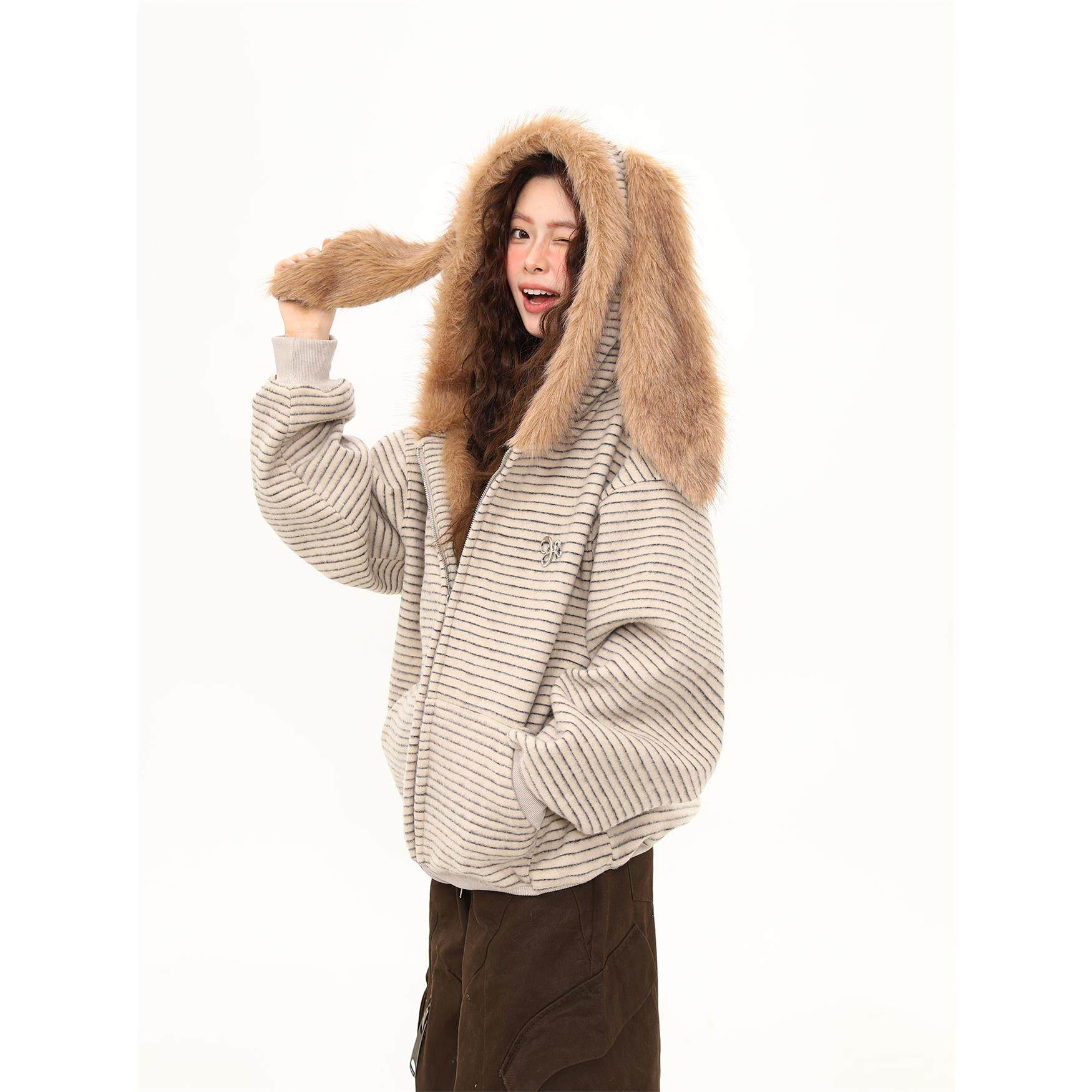 野生阿子秋冬美式覆古条纹兔耳加绒开衫卫衣女连帽情侣毛领厚外套,女装/女士精品,卫衣/绒衫,淘宝优惠券,粉丝福利购,淘宝优惠卷