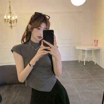 不规则短款设计感短袖针织衫女2025夏季新款修身显瘦半高领打底衫