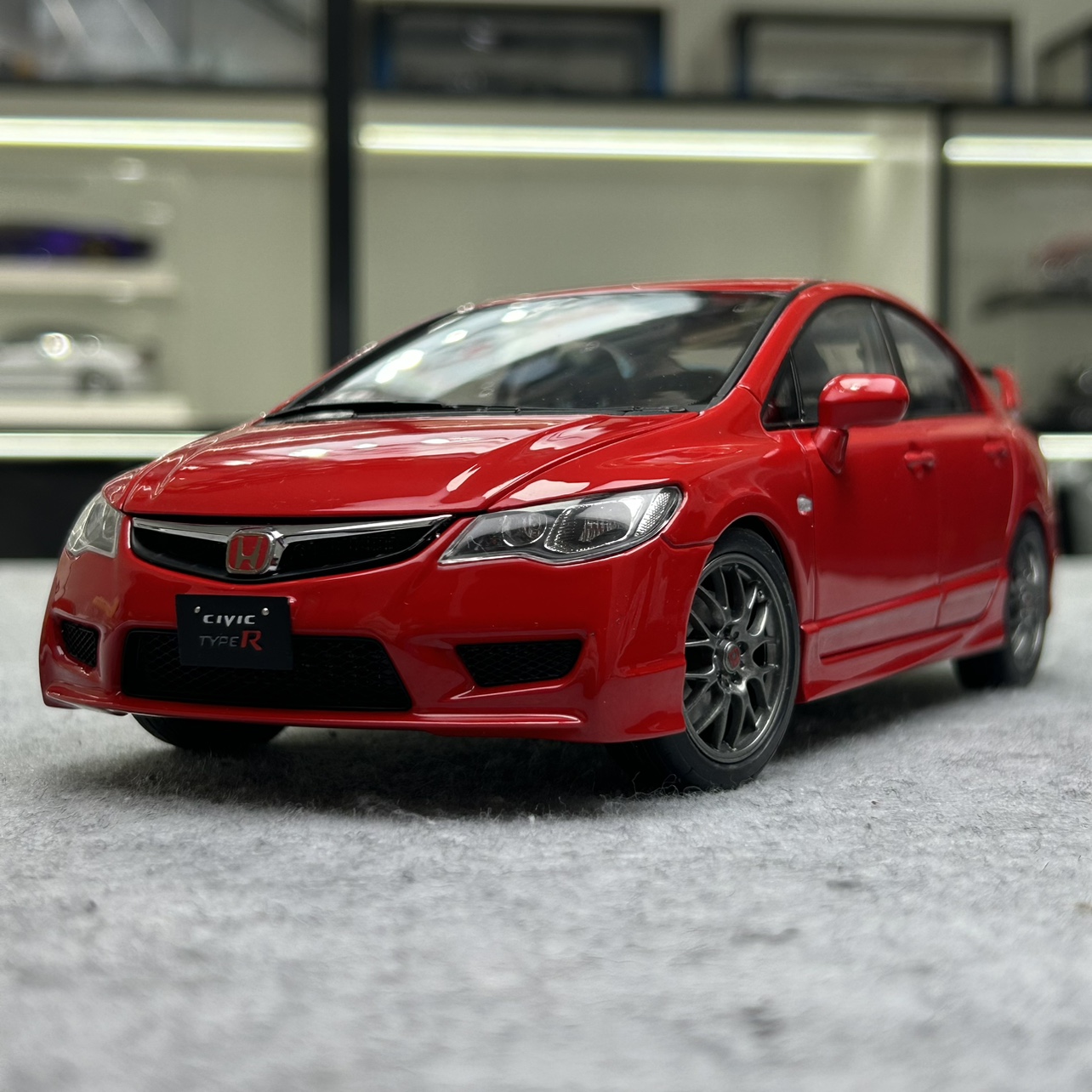 WELL 1:18 Honda Civic Type R(FD2)本田思域红色合金全开