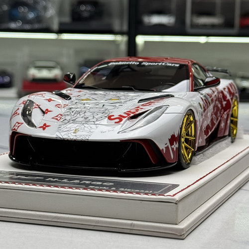 DG 1：18 法拉力 Ferrari 812 N-LARGO 潮牌涂装 限量版 树脂车模