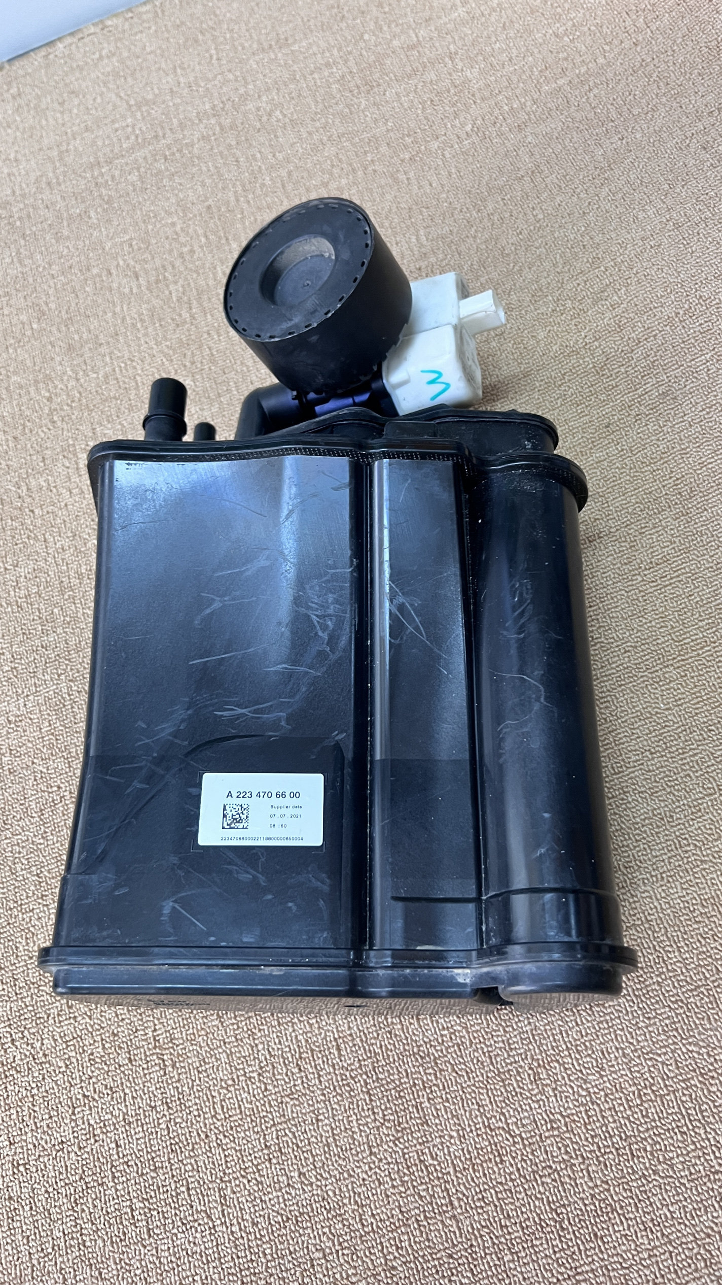 适用奔驰S级W222 S350 S400碳罐总成S450 S500活性炭罐过滤器拆车
