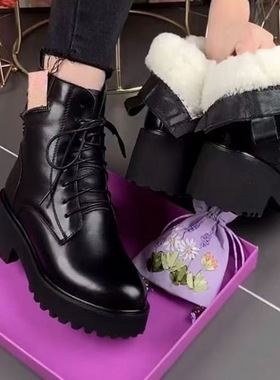 Thick soled Martin boots, British high top leather boots皮靴