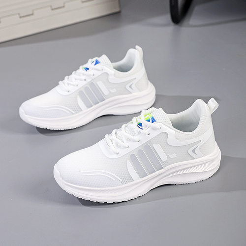 Lightweight mesh sports soft soled casual shoes for couples
