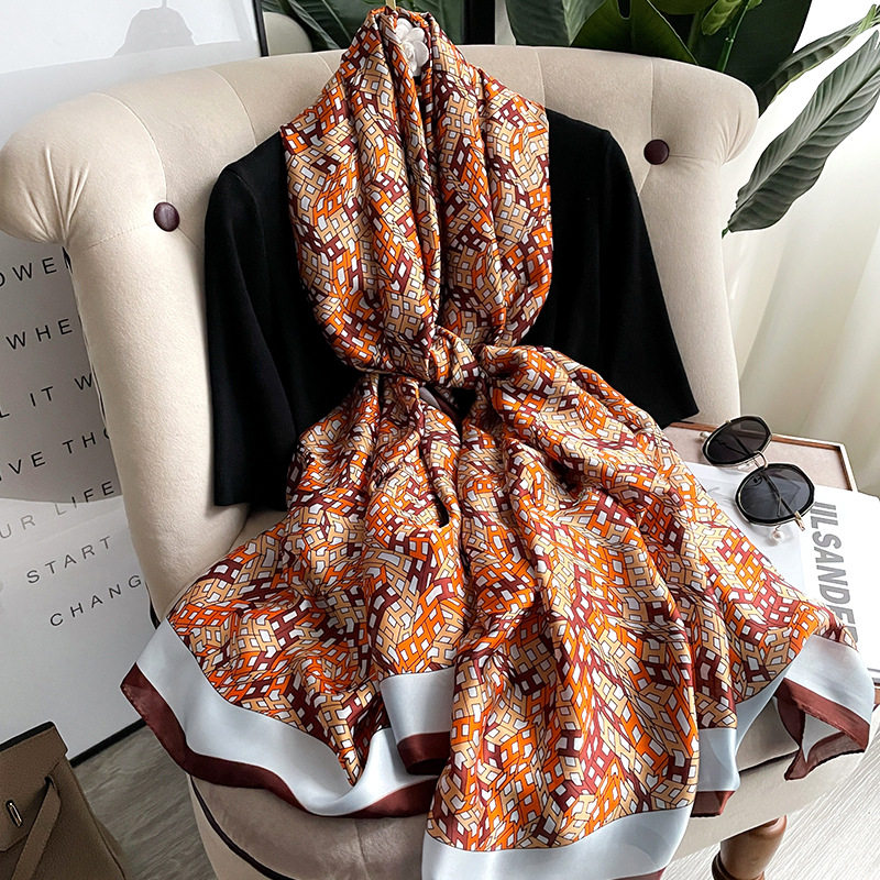 韩版春秋新款小h字母外搭丝巾女两用大披肩围巾夏薄款大纱巾防晒