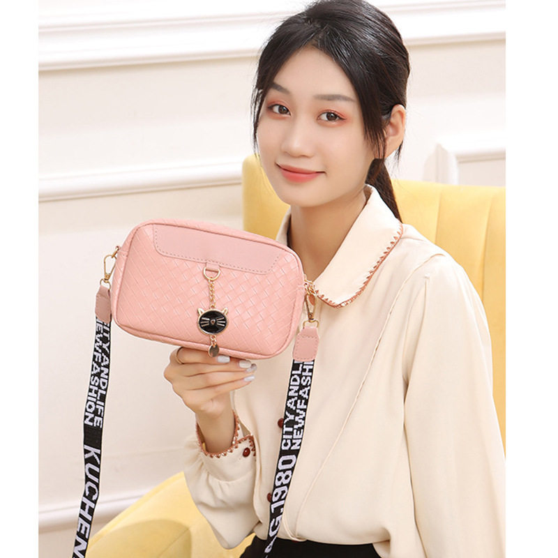 外贸时尚编织格子压痕小方包五金猫咪挂件相机包单肩斜挎女包,箱包皮具/热销女包/男包,通用款女包,淘宝优惠券,粉丝福利购,淘宝优惠卷