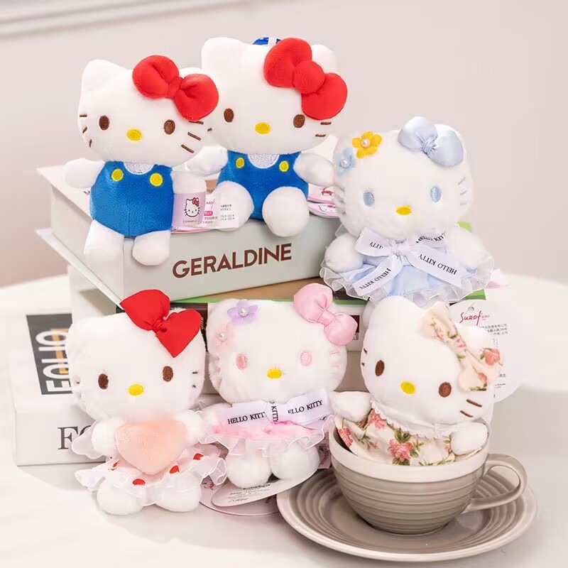尚绒坊正版三丽鸥花朵kitty凯蒂猫爱心吊饰公仔挂件玩偶包包玩具