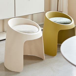 2024新款轻奢高级感化妆凳化妆椅梳妆台凳子女生卧室网红美甲椅子