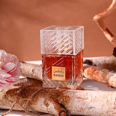 Dubai style elegant male perfume Lattafa Khamrah exquisite