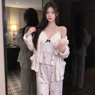 冬季睡衣女性感海岛绒吊带长裤外套三件套爱心蝴蝶结高级感家居服