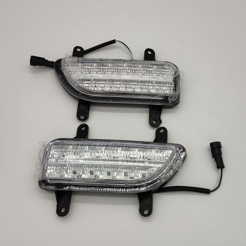 中通E100道爵开拓者S电动轿车前杠雾灯 前雾灯 电动汽车保险杠灯