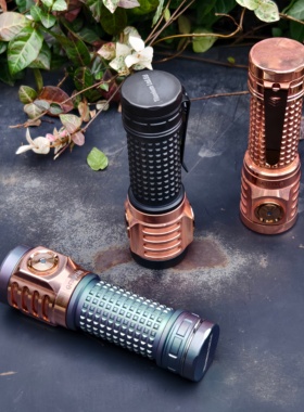 FFL 萤火虫 纯铜 铜钛合金手电 恒流 NOVMU V2S 高显色手电筒