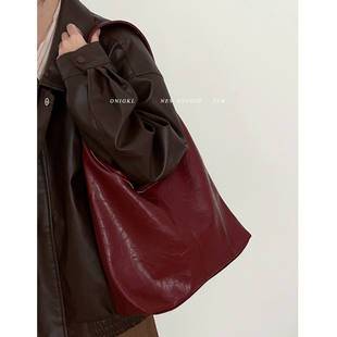 上班通勤腋下包包女夏季 潮单肩包美拉德复古大容量托特包 2025新款