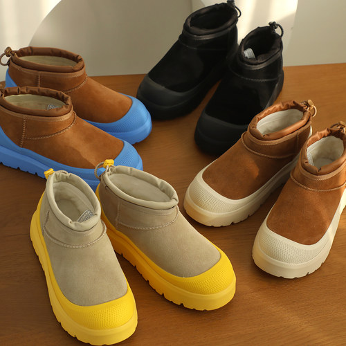 男女款防水防雪厚底彩壳雪地靴