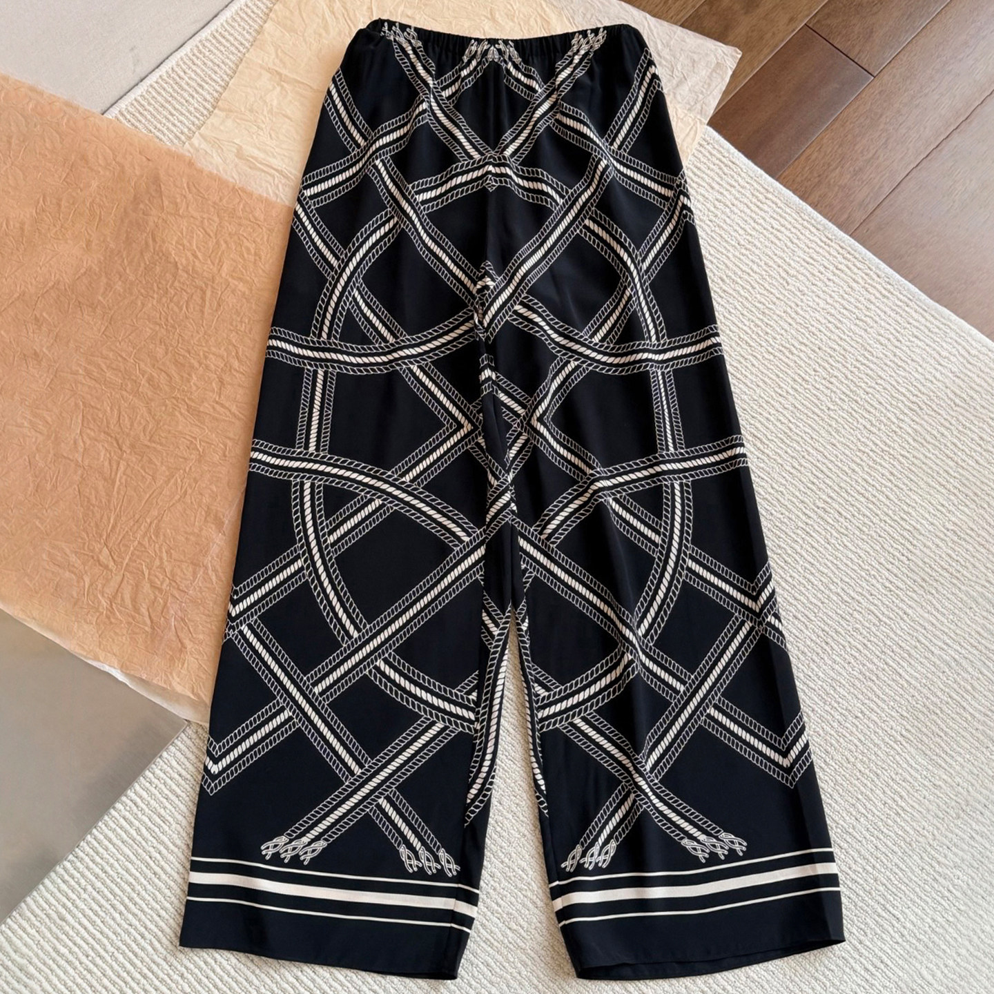 二十几条现货~18姆米双绉真丝 航海风绳结印花松紧腰阔腿休闲裤女