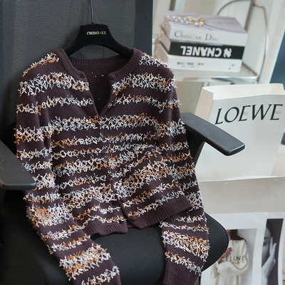 虫小小绵羊毛圆领针织开衫女