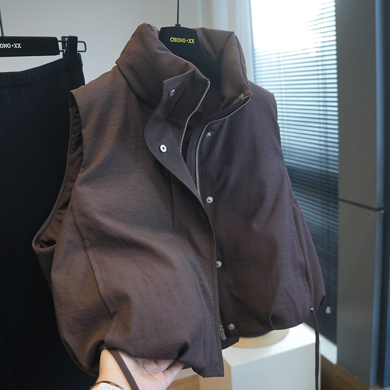 虫小小90白鸭绒中空纱羽绒马甲女