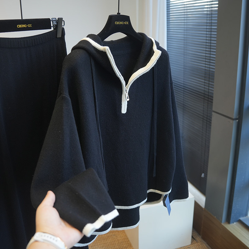 虫小小全羊毛连帽半拉链针织衫