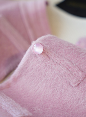 虫小小 绵羊毛新中式双面毛呢大衣外套女国风粉色短上衣冬季955M