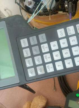 三菱示教器套装模块三菱AD75TU 的，具体不知，配-议价