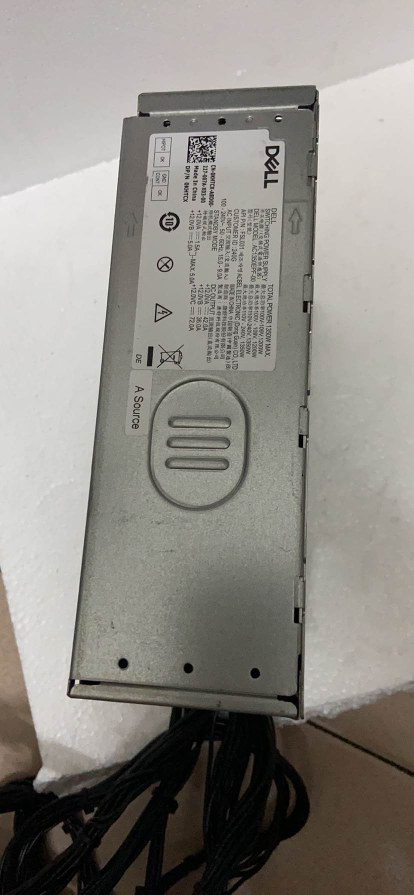 R15,R13外星人电脑电源,74HMF,L1350EPF-00;XYJHT,1350W询价为准