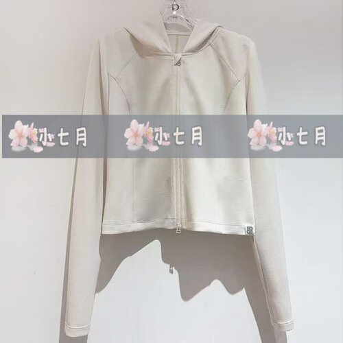 速发ID女装国内代购专柜正品65213003原899【小七月 2026秋 卫衣