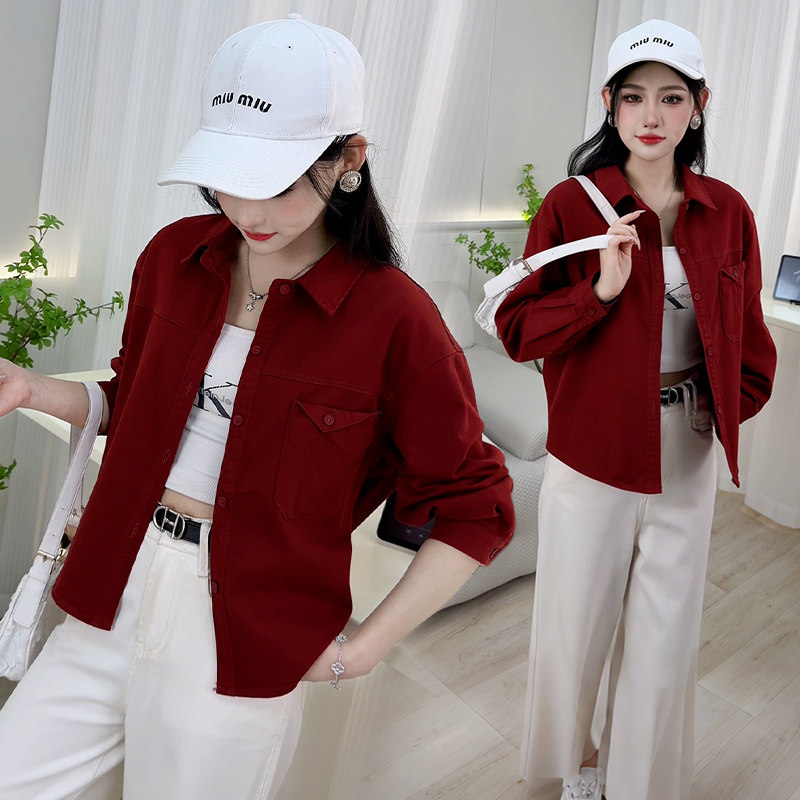 红色长袖衬衫女春款2026年新款休闲衬衣宽松显瘦百搭女士翻领上衣