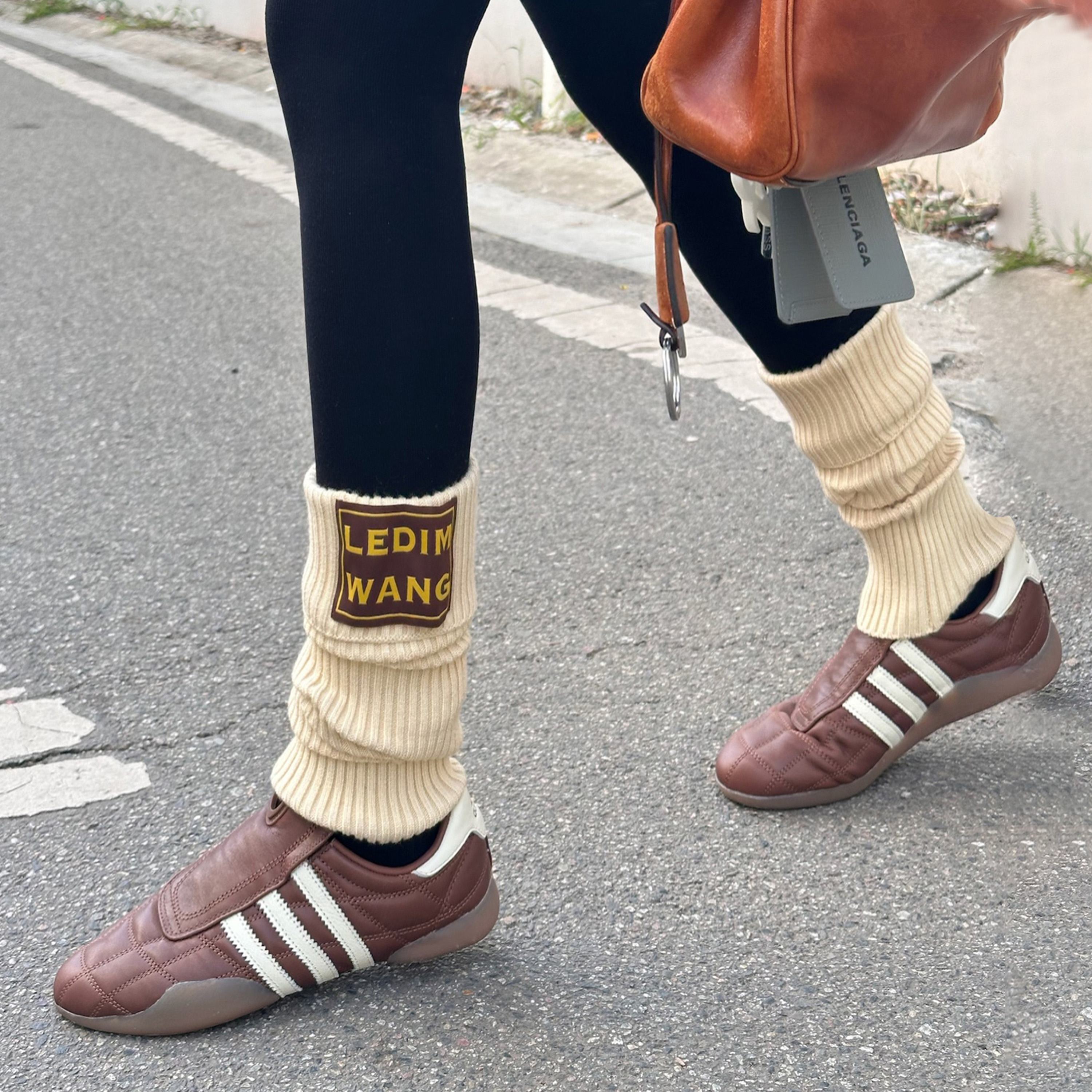 LEDIM WANG白标/贴标翻边堆堆袜套女时尚套脚袜杏色/粉色25冬新款