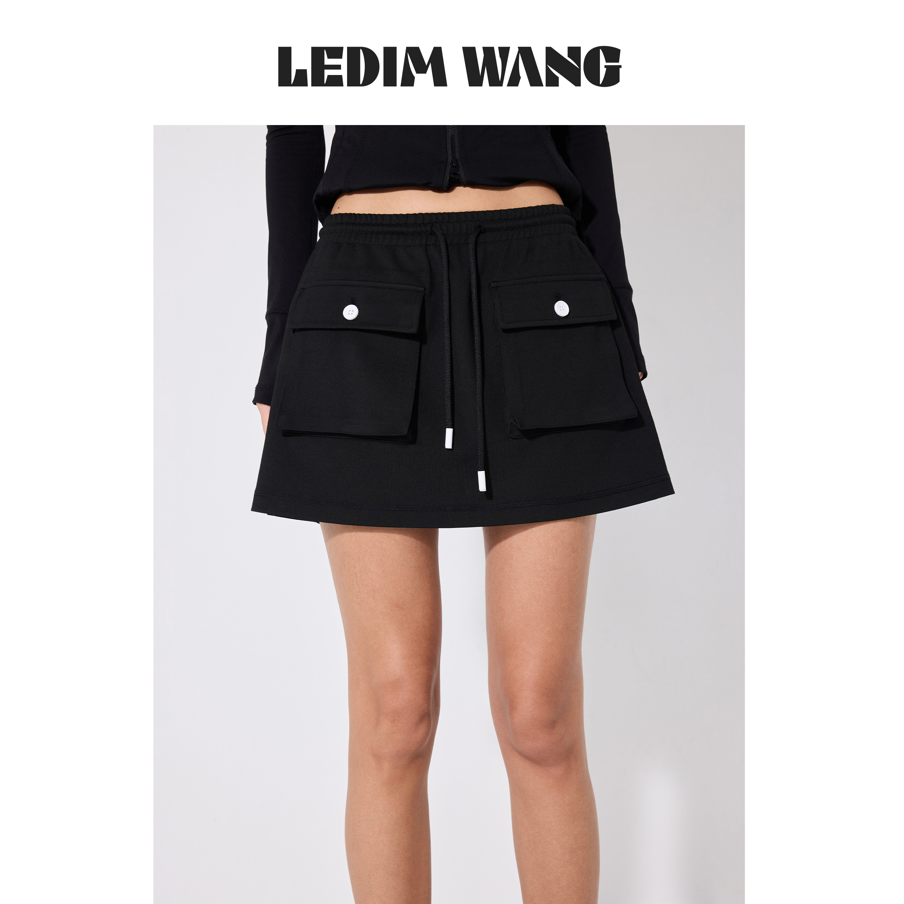 LEDIM WANG机能运动感黑色半身裙女中低腰防走光工装短裙26秋新款