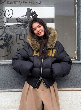 LEDIM WANG白鹅绒毛领高腰羽绒服女黑色立体刺绣修身外套25冬新款