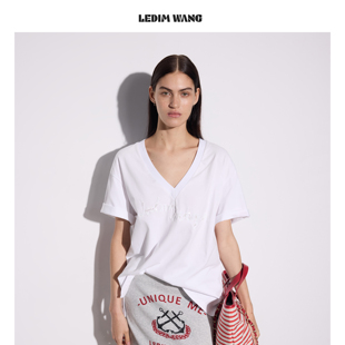 LEDIM WANG亮片绣花V领宽松T恤女白色落肩宽松上衣2026春夏新款