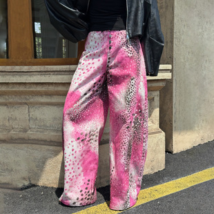 WANG白标 长裤 豹纹印花洗水牛仔裤 秋新款 女粉色阔腿弯刀裤 LEDIM