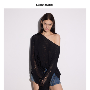 女黑色宽松柔软上衣26春夏新款 WANG破洞慵懒一字肩毛针织衫 LEDIM